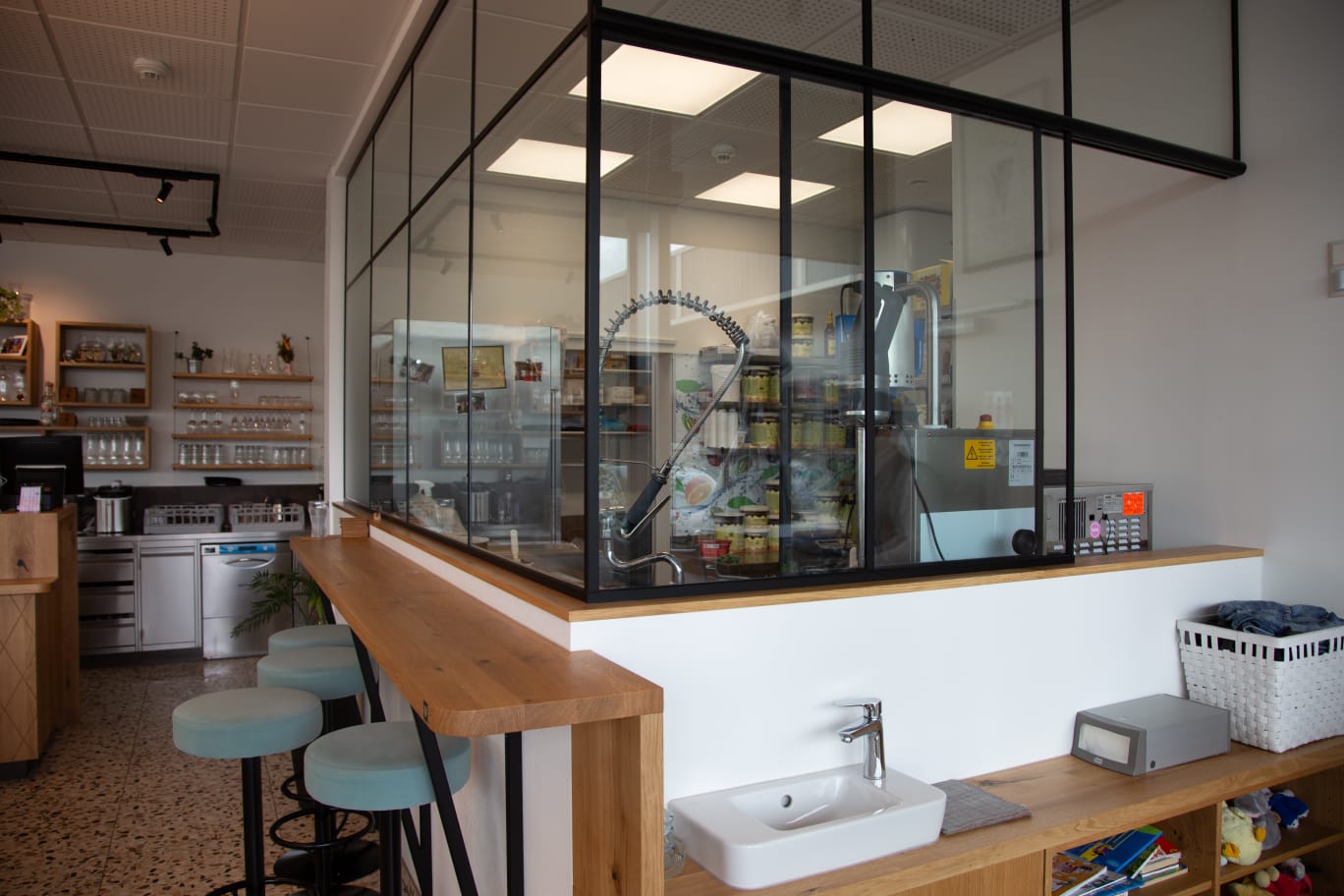 8c6713c9-ef32-4738-85fc-3a5e0be4ad96